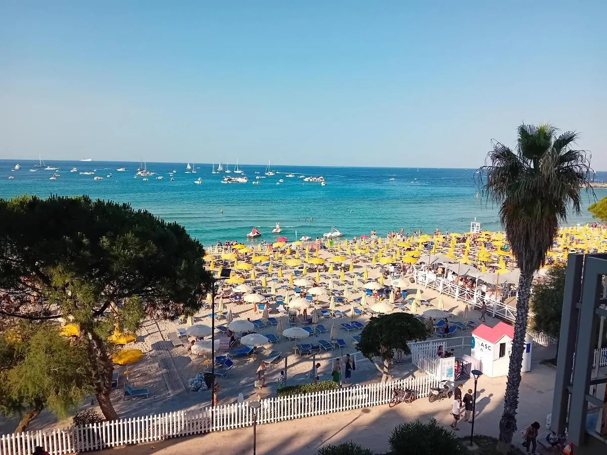Appartamento La Boutique Sul Mare Mondello 0*,  Italia
